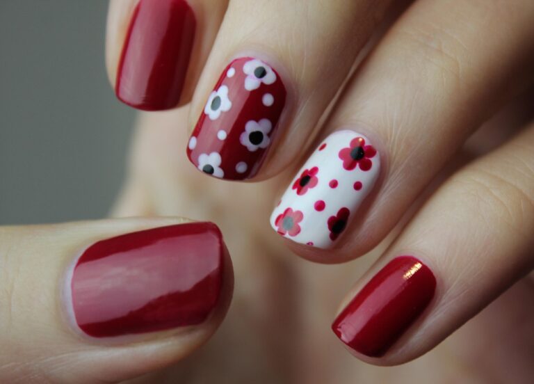 De beste nagelproducten voor thuis en in de salon